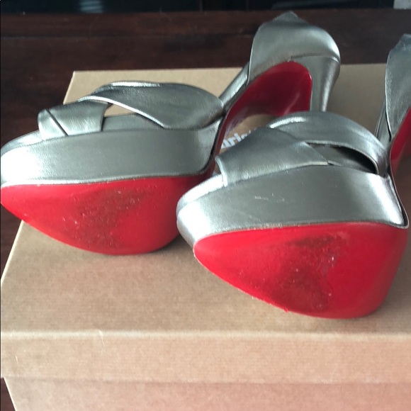 Christian Louboutin Volpi 150 - gold - Picture 5 of 8